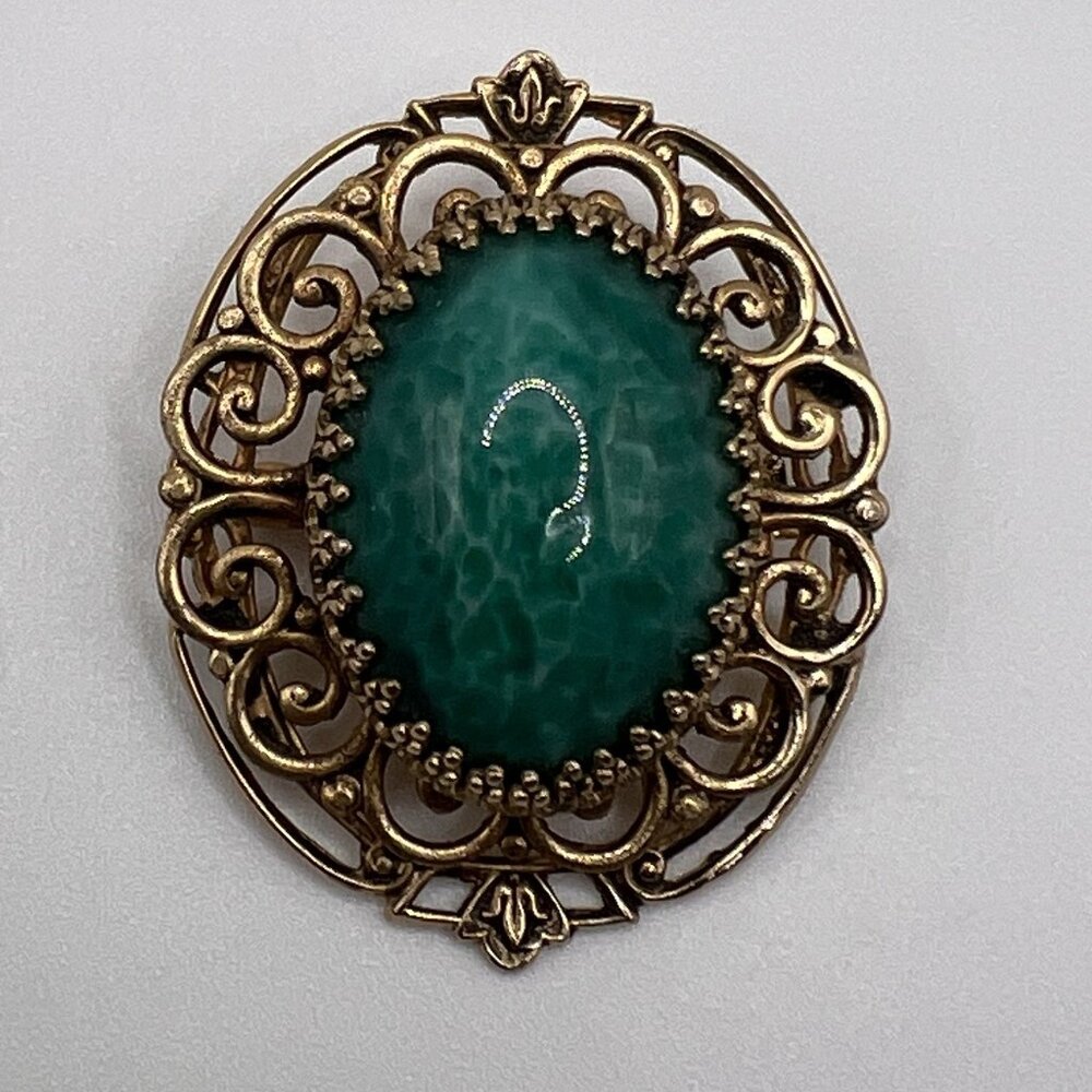 Vintage Gold Tone Filigree Brooch Green Glass Cabochon Victorian Revival